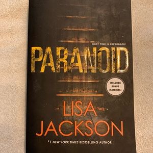 Psychological thriller “Paranoid” by Lisa Jackson